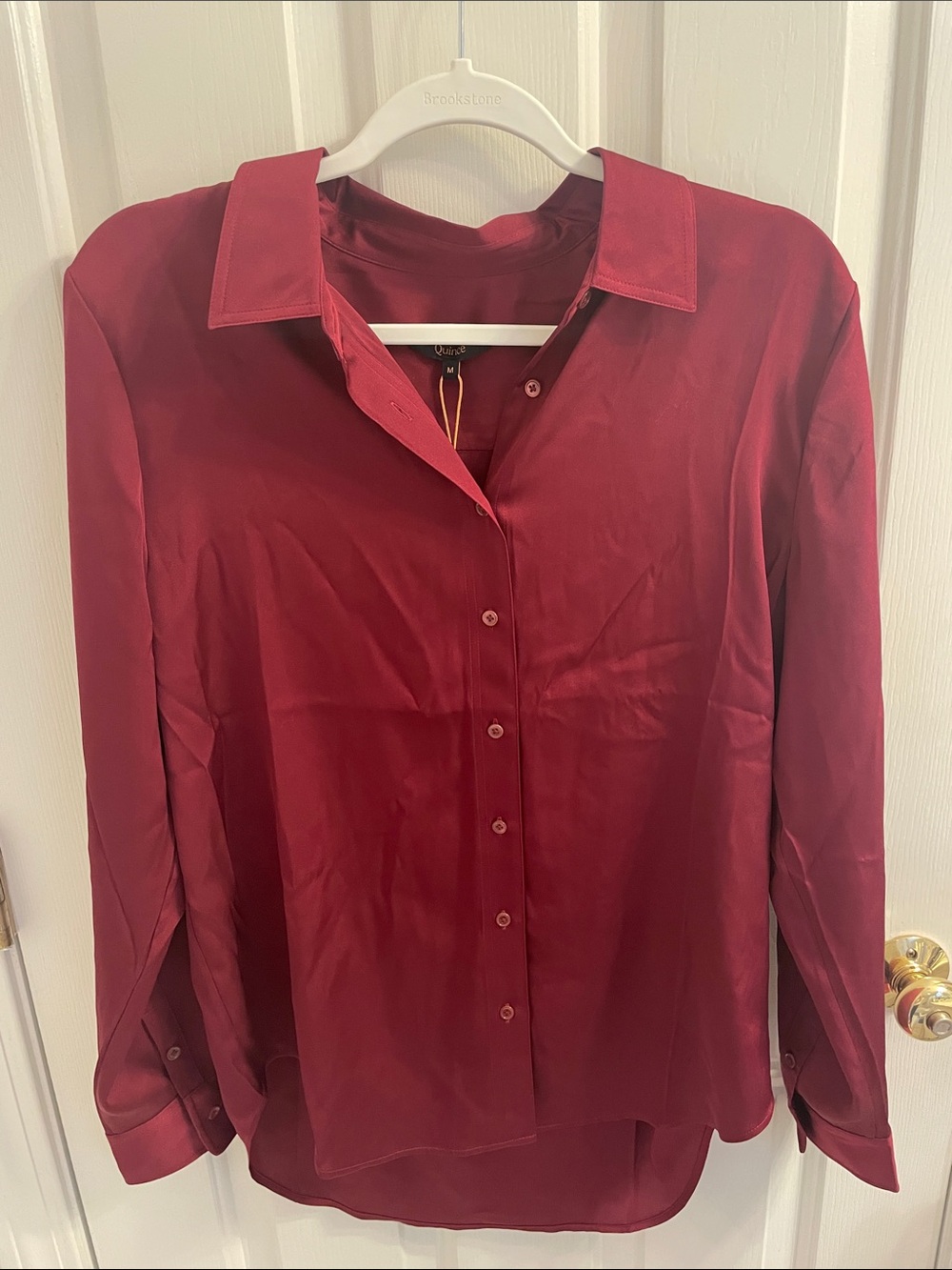 NWT Quince Stretch Silk Button-Down Blouse in Burgundy - Picture 12 of 13